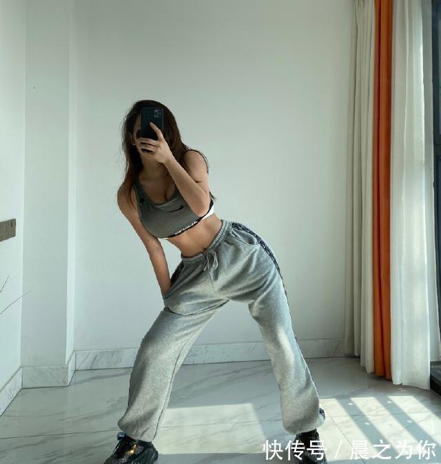 动作|95后健身博主,从瑜伽到力量训练,让她拥有91、59、96的三围