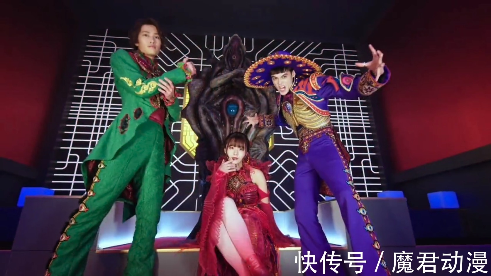 驱动器|假面骑士Revice:蝙蝠假面骑士是大二的恶魔,那么真实的大二在哪