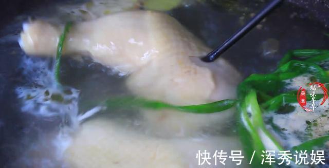 香菜|拌凉菜时,最忌直接加生抽,记住“211”,拌什么凉菜都香