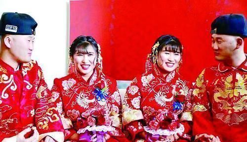 受精卵|双胞胎姐妹嫁给双胞胎兄弟,孩子出生后,奶奶发愁了