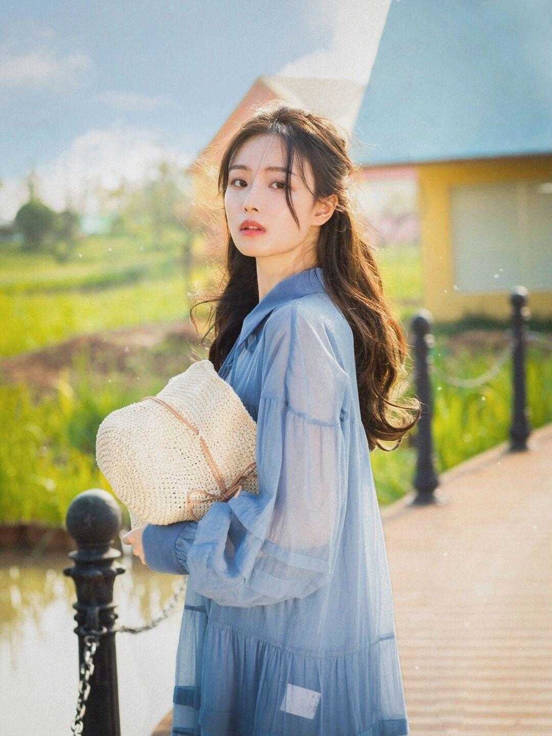 搭配|秋季你还缺一种搭配,复古风原来也可以这样搭,