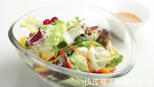 调理液|胃不好的人，吃错东西胃会“雪上加霜”，晚上4种食物劝你不吃！