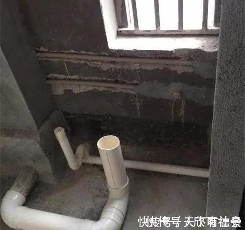 老师傅|我家的电线这样布,老师傅都差点笑出声,后悔不懂被骗惨了!