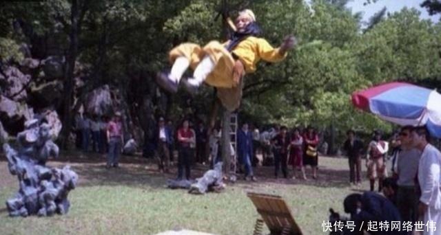 佩服|西游记中,为什么孙悟空只咬一口蟠桃就扔掉,背后原因令人佩服