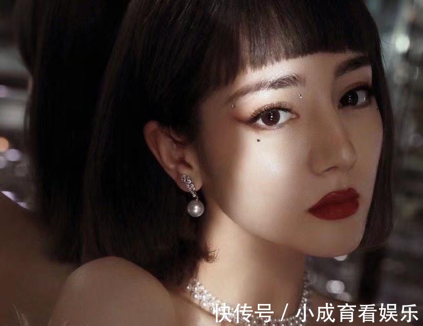 刘海|五官有3个特点的普通女生,很适合留空气刘海,显嫩还时髦