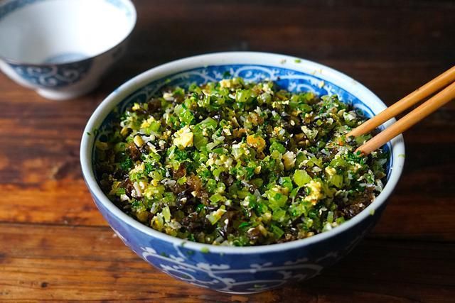 金针菇|明日小暑,吃饺子就吃这馅,比肉馅香,一口恨不得吃2个,真过瘾