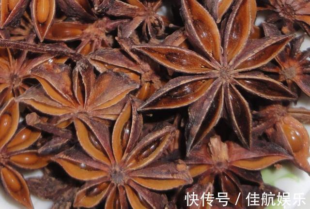 炖羊肉，记住“一不放一不做”口诀，羊肉鲜嫩无膻味，营养又美味