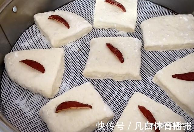 山药片|铁棍山药蒸糕蓬松选软,做法还很简单,特别适合老人孩子吃