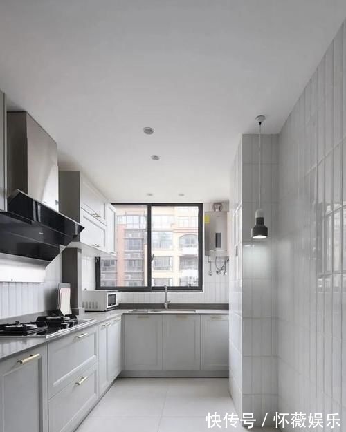 功能柜|120㎡极简风三居室，柔和的莫兰迪配色，干净又舒服