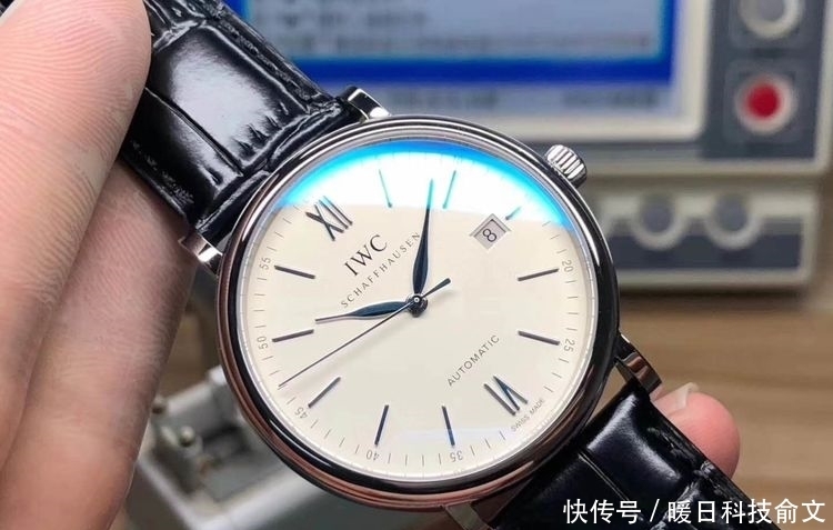 两三万的预算，适合30岁左右男人佩戴的腕表有哪些？