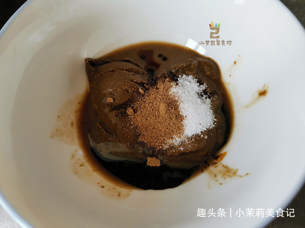 发面时，牢记别直接和面，面点师教我1招，10分钟发满盆，实用！