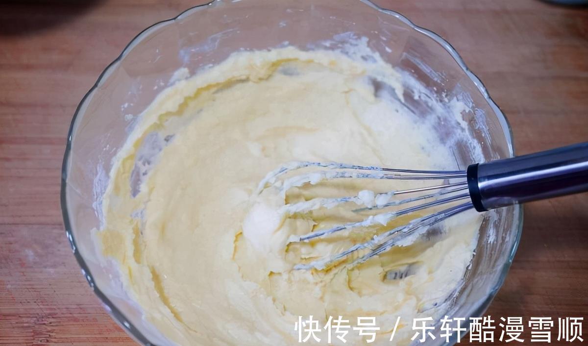 不吃后悔系列茶香浓郁的红茶奶酥,最适合闲暇时刻吃的小甜点