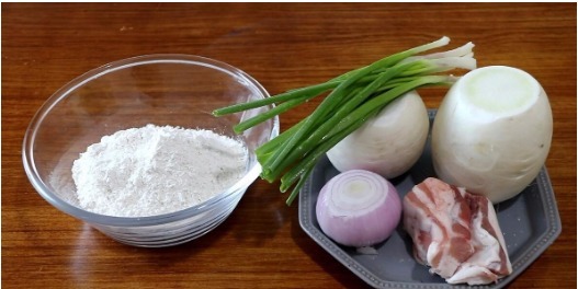 面粉|一碗面粉,2个萝卜,教你做好吃的萝卜丝饼,爱吃萝卜的快收藏