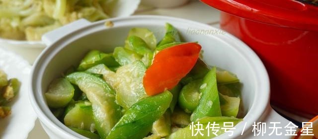 这道菜|午饭做了6个菜，个个都好吃，朋友圈晒个图，北方的朋友都说想吃！