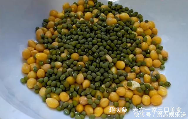 解馋|我家黄豆从不打豆浆，加1把绿豆，简单几步，上桌3斤不够吃，解馋