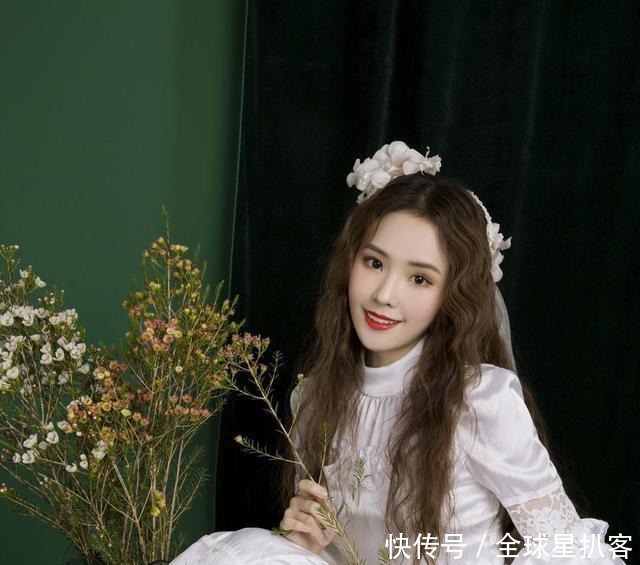 成梦鑫|中央戏剧学院漂亮姑娘成梦鑫