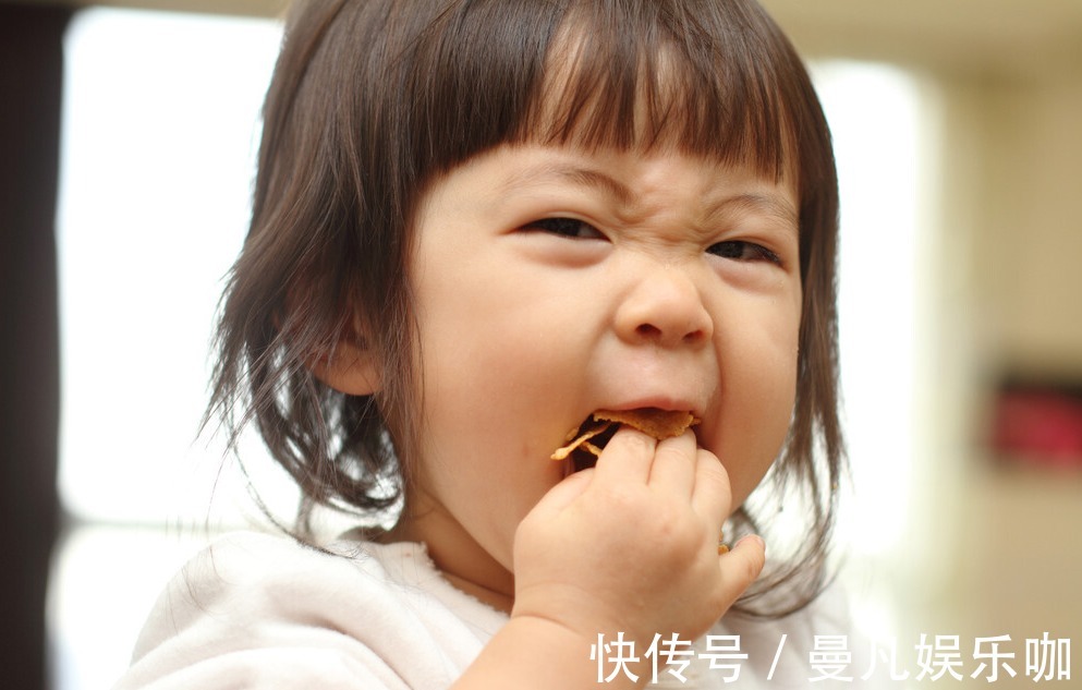 脾胃虚弱|儿科医生提醒:脾胃虚弱的孩子,早晚坚持2事,脾胃健康助长高