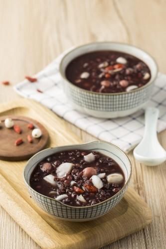 红豆莲子粥，此物最相思，喝上一碗，你想起了谁