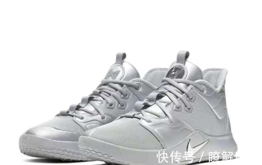 配色 最新发售的实战球鞋!这新配色也太骚气了吧!