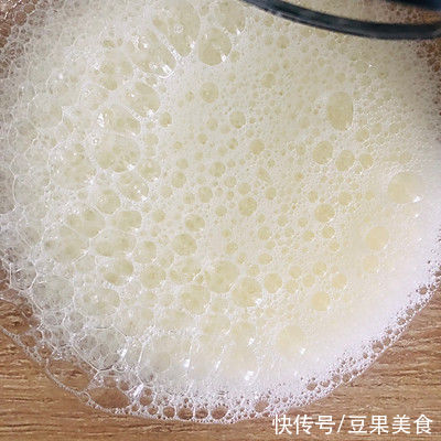 原味古早蛋糕这样吃，换个口味换种心情