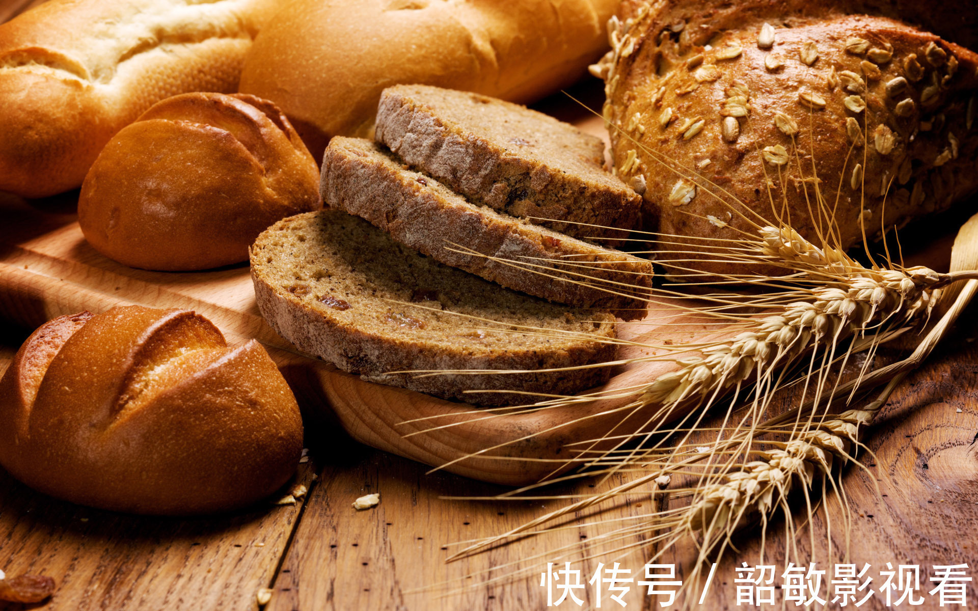 睡姿|这种方法睡5分钟,等于睡6小时!手上有个睡眠开关,常按睡眠香