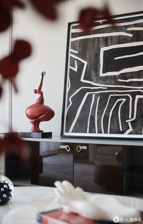 色调|参观了他的115㎡新家，才明白什么是轻奢感，一家人住着真舒服！