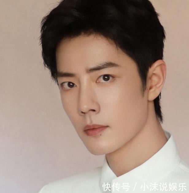 成龙感谢肖战能来,现场零下6度,舞台依然