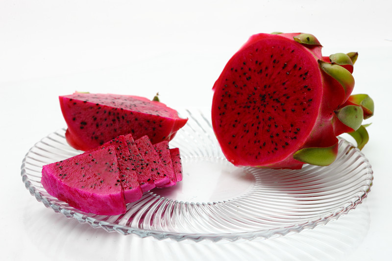 体内湿气重|湿气重的人要注意,夏天这些食物“别贪”,湿气会加重!