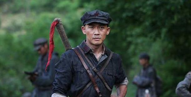 参加|参加红军5年才当上排长，当排长3个月，连升5级成红军师长