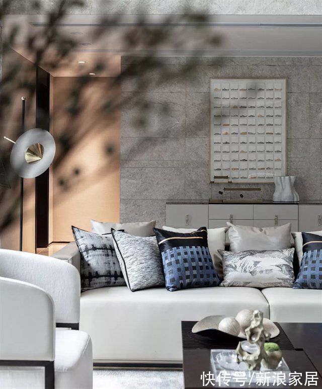 沙发背景墙|最美那款沙发背景墙还不到一千块