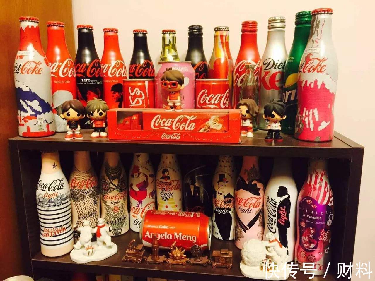 披头士乐队$“旧东西”也成抢手货？有人花高价收购，家里有的不要当废品卖了