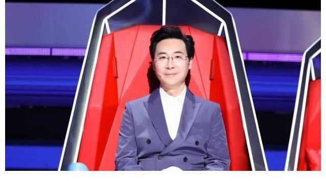 于梓貝|《2021好聲音》導(dǎo)師混戰(zhàn)，李克勤直接失去兩員“大將”，確實沒想到