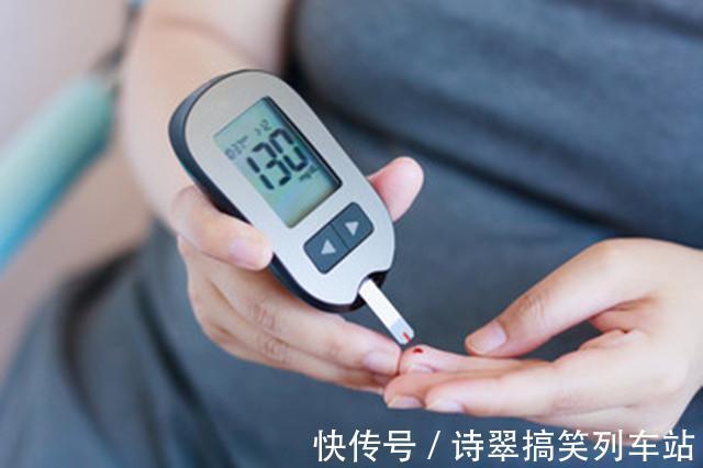 紫菜|血糖高不高,看双手就懂?若有这4种症状,或在暗示血糖偏高了