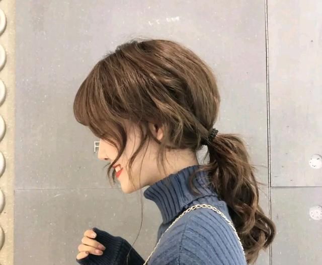 还在披头散发，这几种扎发，减龄又女神