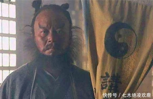 忠义|水浒传中谁是真正的伪君子？并非宋江，此人看似忠义实则真小人