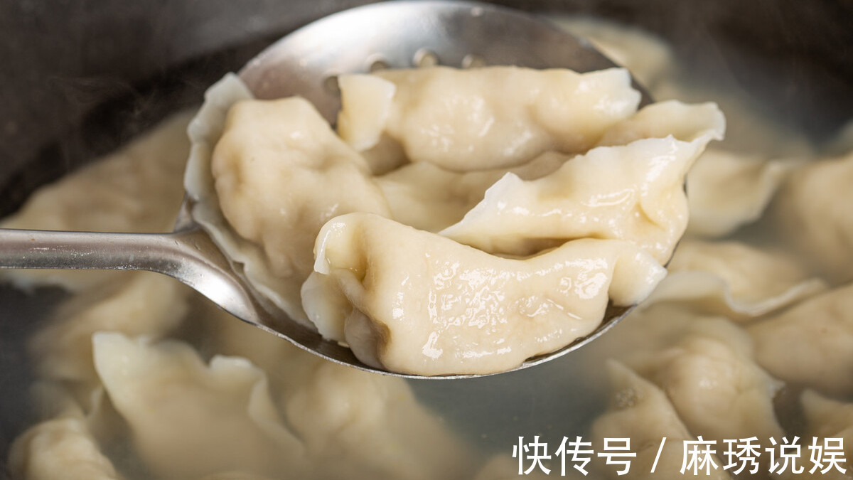 韭菜|韭菜馅饺子好吃有技巧,牢记2个技巧,饺子鲜美味道又好!