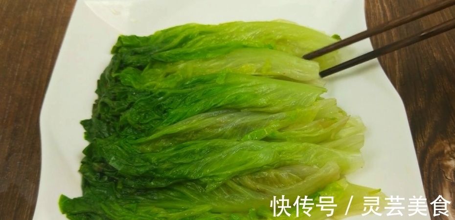 秘制|生菜怎么做好吃？教你秘制美味的“蚝油生菜”，好吃营养又下饭