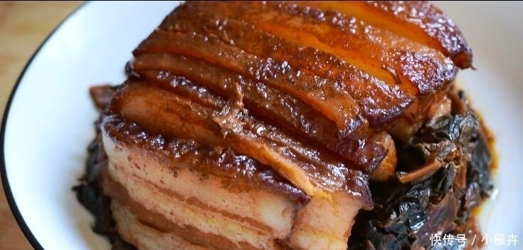  扣肉别用油炸了，教你这个新做法，我家一周吃5次，大厨都夸我