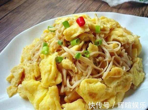 天然的“补脑菜”找到了，每天炒一盘，比核桃还滋补，脑瓜更聪明