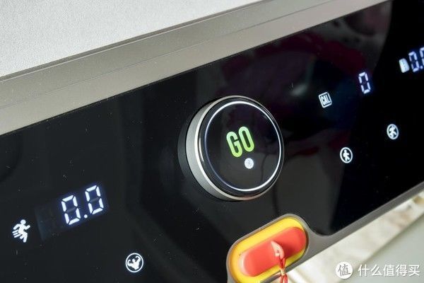 华为|凭什么只有高铁有磁悬浮,这款跑步机也要:荣耀亲选立久佳磁悬浮跑步机