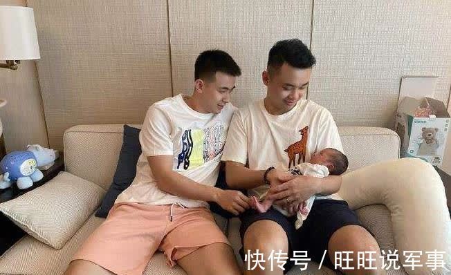 沈阳赛区|CBA沈阳赛区真好!赵继伟尽地主之谊,神秘大礼送到原帅房间