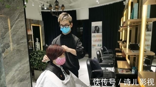 商铺|街头怪象:房租高了店铺关闭,街上的这三个行业却越来越多了?