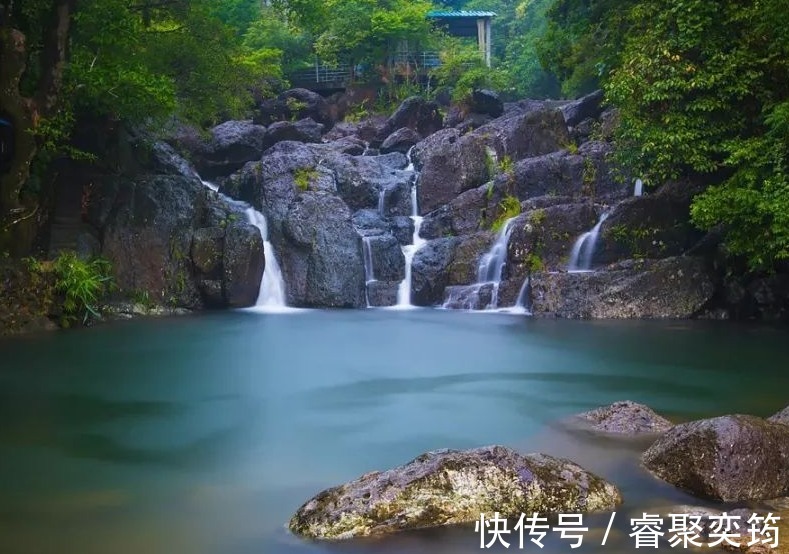 银河落九天|广西有个“奇特的”景点，因为名字粗俗而走红，游客：很值得一去