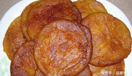 饮食习惯|经常便秘的人,少吃2样食物,多喝2水,有助于润肠通便,了解下