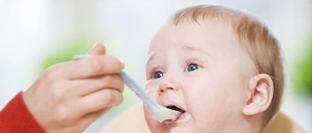 答案|宝宝补维生素D时,饭前吃,还是饭后吃答案或许和你想的不同