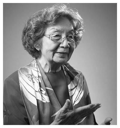 台大中文系#比林徽因高雅,比张爱玲有才,她被称为中国最美的女先生