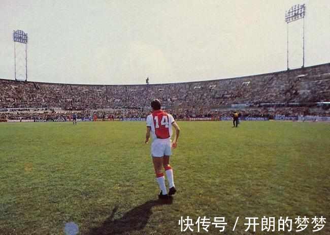 拉米|決戰(zhàn)夜前法國全隊(duì)必干件事 迷信 別說還真管用