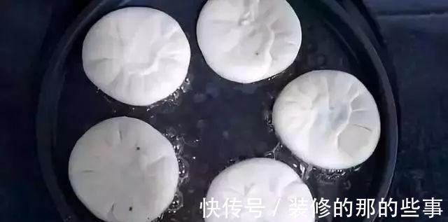 烙馅饼时，千万不要直接烙，多加这一步，馅饼不破皮，凉了也不硬