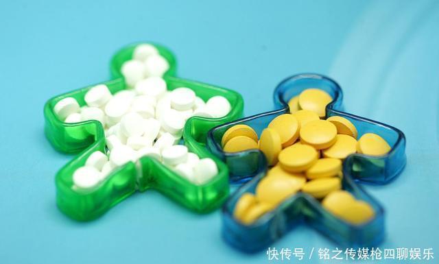 男性若出现四种“丑态”,或是在提醒你雄激素快要“见底”了