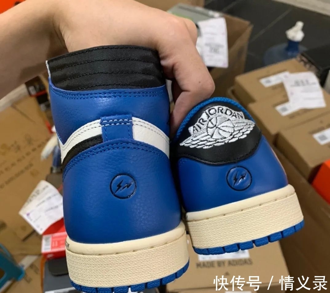 倒钩|藤原浩倒钩闪电aj1最强横向对比测评 中底拉邦皮料剪裁差的是正?